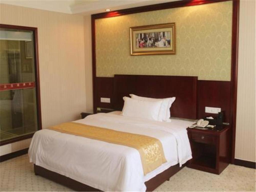Vienna International Hotel Shanghai Pujiang Exterior foto